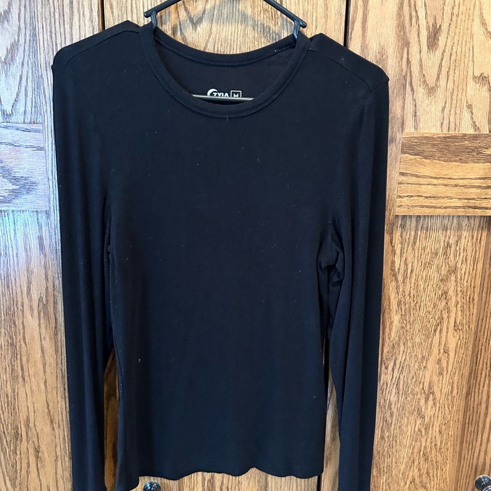 ZYIA Active Amara Black Long Sleeve Women's Top